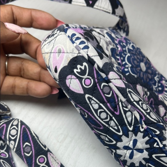 Vera Bradley cross body Stylish Multicolor Patterned Women's Bag - Picture 6 of 7